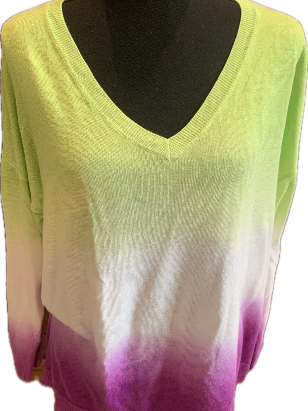 Lauren Ralph Lauren Lime Green White Purple Ombre V-Neck Sweater - Picture 2 of 8